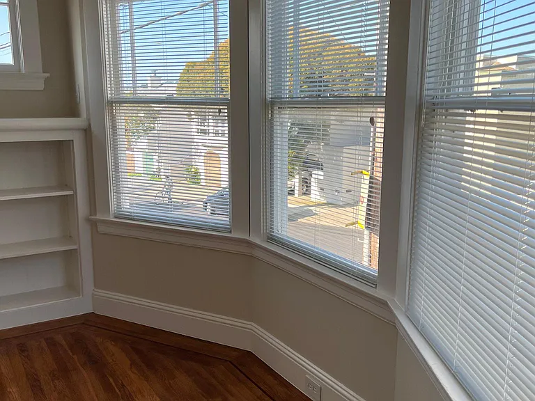 500 Templeton Ave — Photo 2