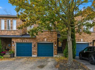 5555 Prince William Dr #21, Burlington, ON L7L 6P2