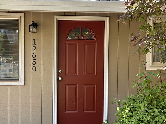 3rd image of 12650 SW 127th Ave