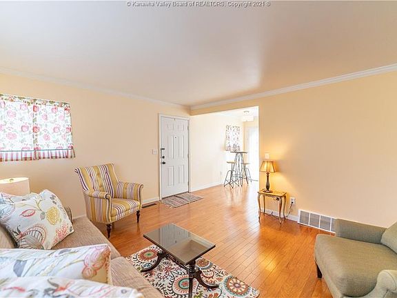 4th image of 5101 Virginia Ave SE