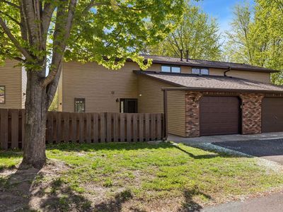 434 E 11th St APT J, New Richmond, WI, 54017