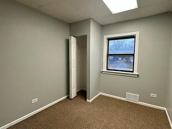 3rd image of 39 N Glenwood Ave