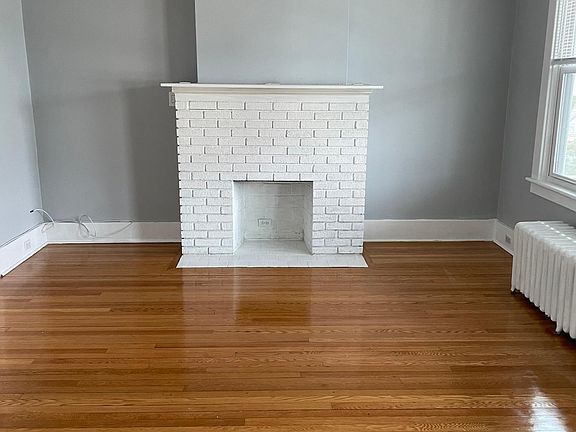 3rd image of 623 Providence St #2