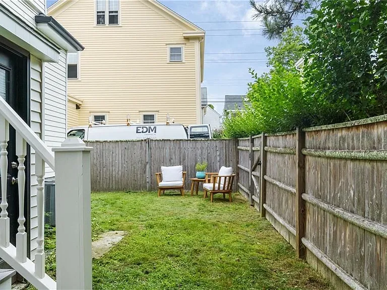 11 Sunshine Ct — Photo 21