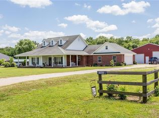 3445 Cardinal Ln, Lavaca, AR 72941
