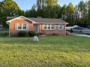 6403 Hagan Stone Park Rd, Pleasant Garden, NC 27313