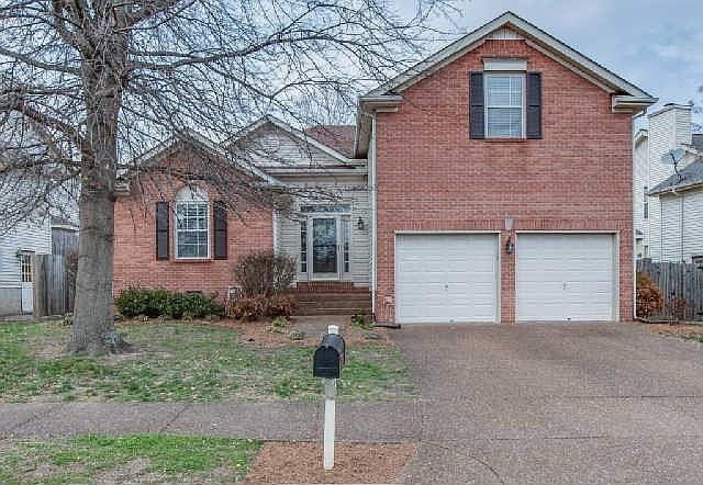 1st image of 2218 Falcon Creek Dr