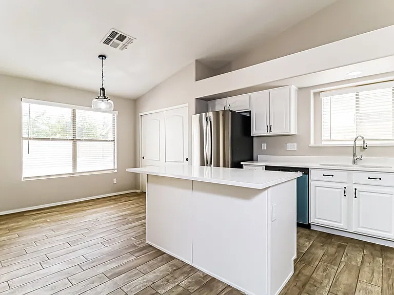 17205 N Chance Dr — Photo 8