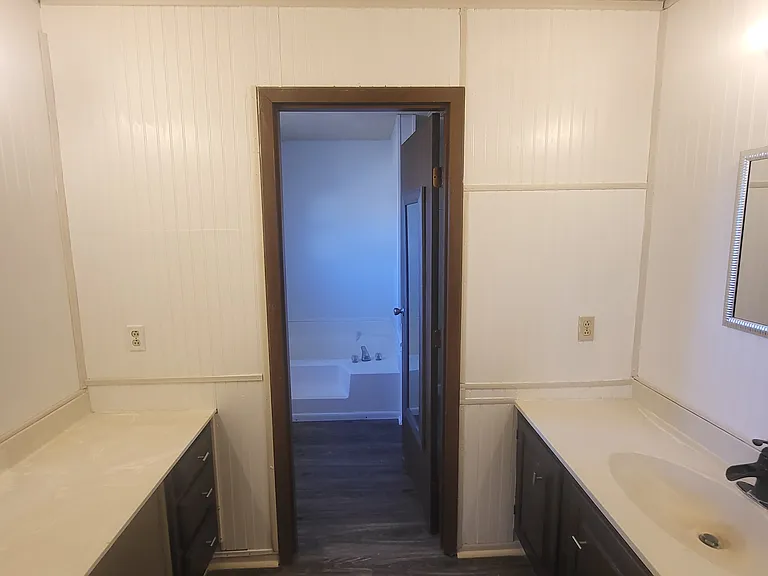 1201 Estancia Ave — Photo 23