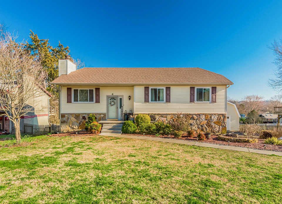 1st image of 1814 Penwood Dr