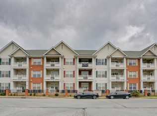 2008 Millenium Pl APT 210, Johnson City, TN 37604