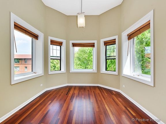 2nd image of 4828 N Albany Ave