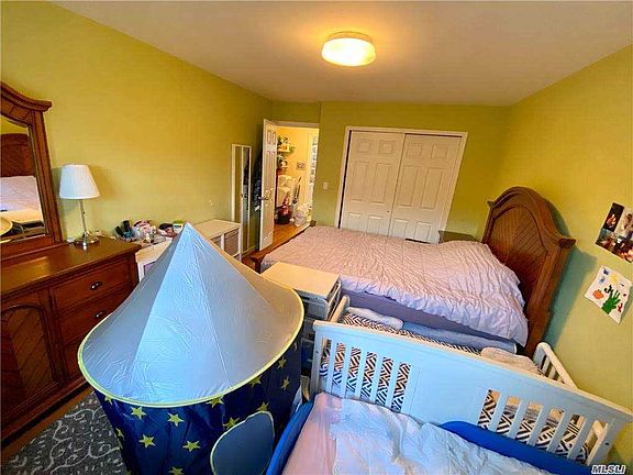 3rd image of 6604 111th St APT 2B