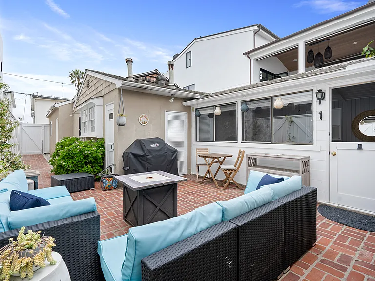 714 Heliotrope Ave — Photo 16