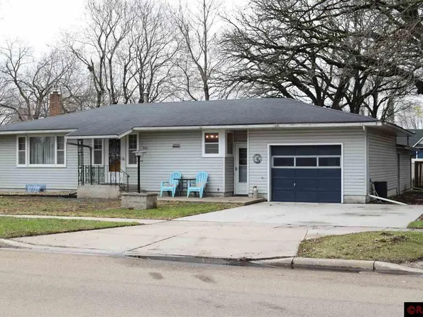 600 1st Ave NW, Winnebago, MN 56098