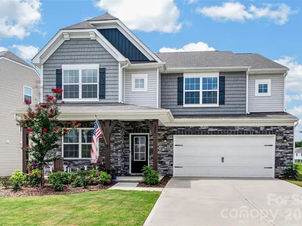 252 Kennerly Center Dr, Mooresville, NC 28115