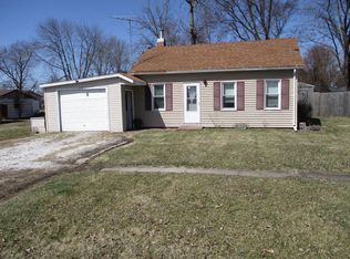 220 W Spruce St, Kirkwood, IL 61447