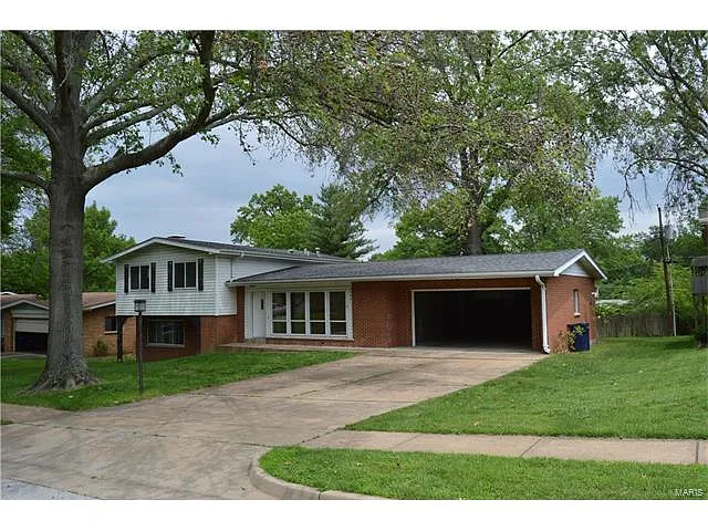 9088 Crest Oak Ln photo 1