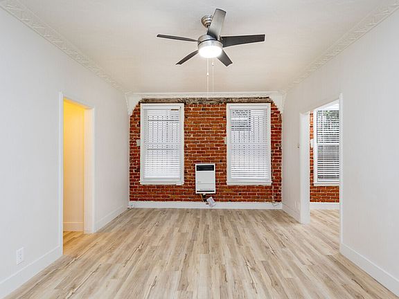 4th image of 530 S Kingsley Dr APT 208