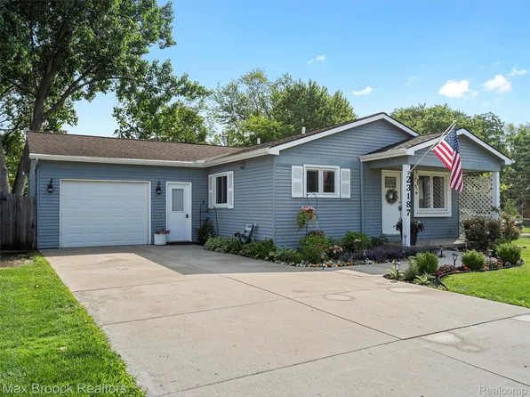 23187 Talbot St, Clinton Township, MI 48035