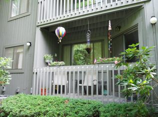 154 Evergreen Rd #8, Ramsey, NJ 07446