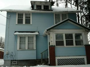 10 E Dartmore Ave, Akron, OH 44301