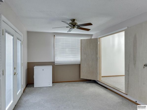 omaha-nebraska-75780236 picture