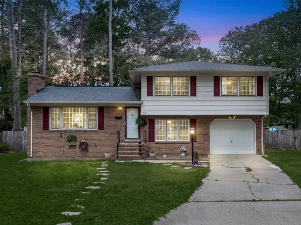 52 Gainsborough Pl, Newport News, VA 23608