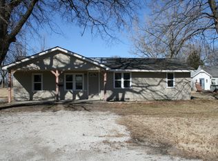 406 W Clark St, Butler, MO 64730