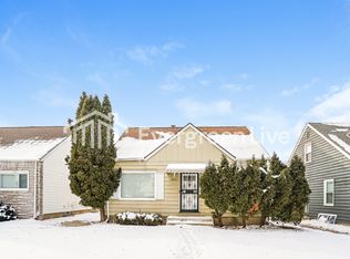 5055 N 24th St, Milwaukee, WI 53209