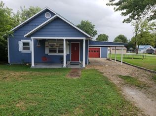 406 E Washington St, Seymour, MO 65746