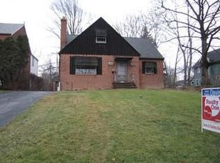 1707 Warrensville Center Rd, South Euclid, OH 44121