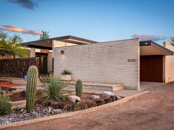 5420 E Calle Barril, Tucson, AZ 85718