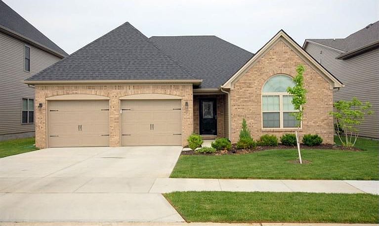 1st image of 575 Camphor Way