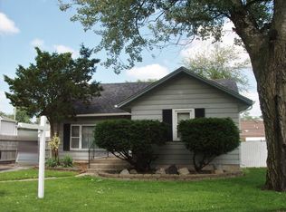 9615 Natoma Ave, Oak Lawn, IL 60453