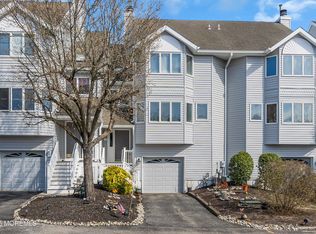 33 Rose Ct #303, Toms River, NJ 08753