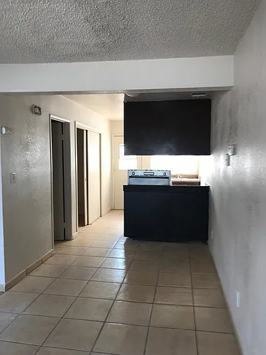 131 Glenwood St #4 Photo 1