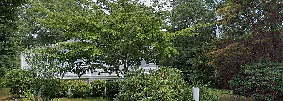 2nd image of 18 Blueberry Ln