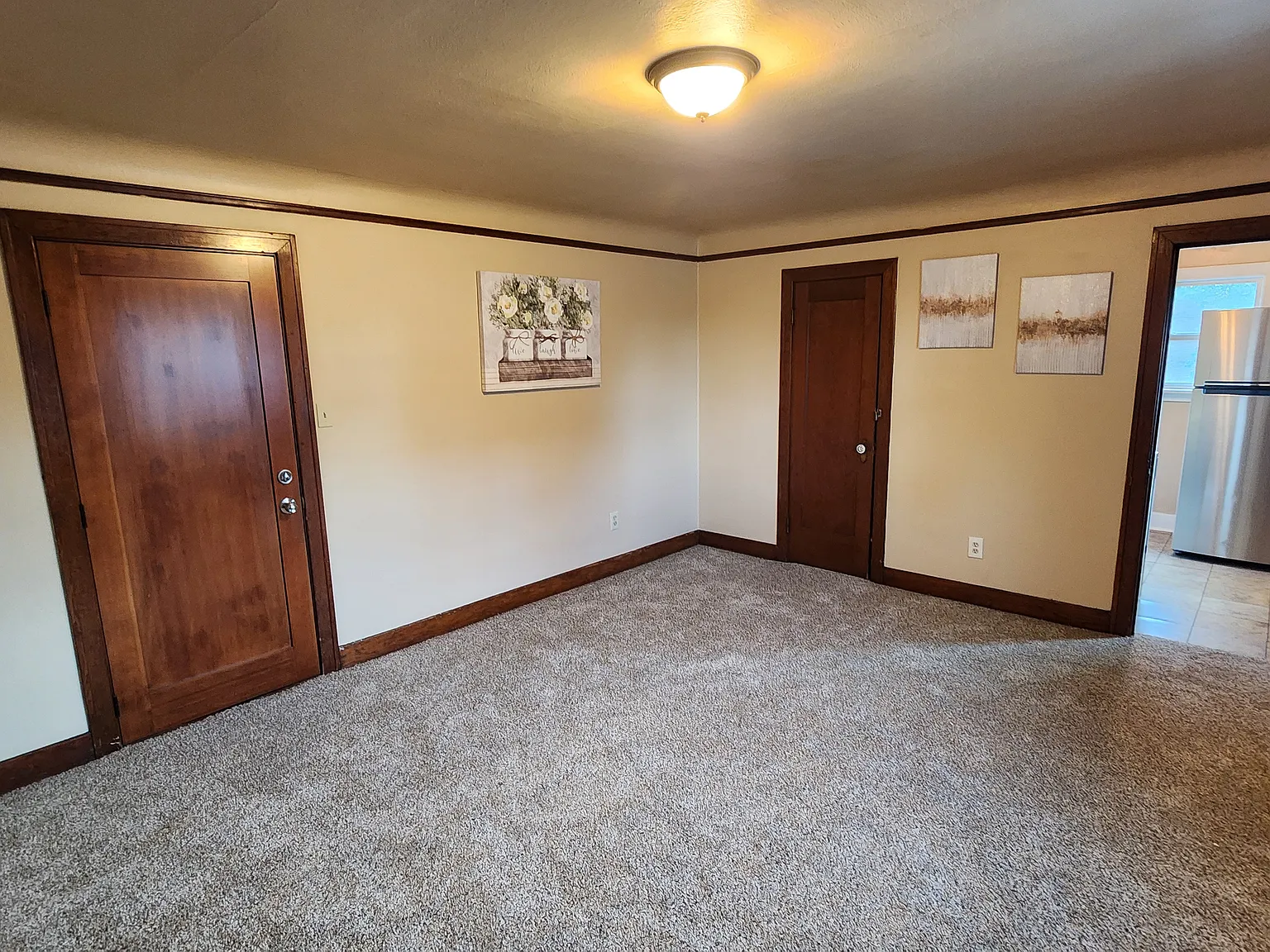 1 bed, 700 sqft, $895 — Photo 2