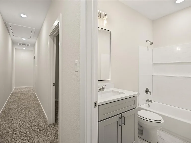 597 Galt Dr — Photo 21