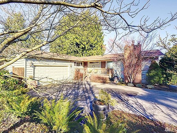 2nd image of 15813 70th Ave NE