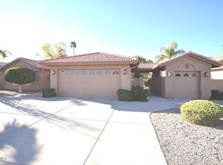 25816 S Flame Tree Dr, Sun Lakes, AZ 85248