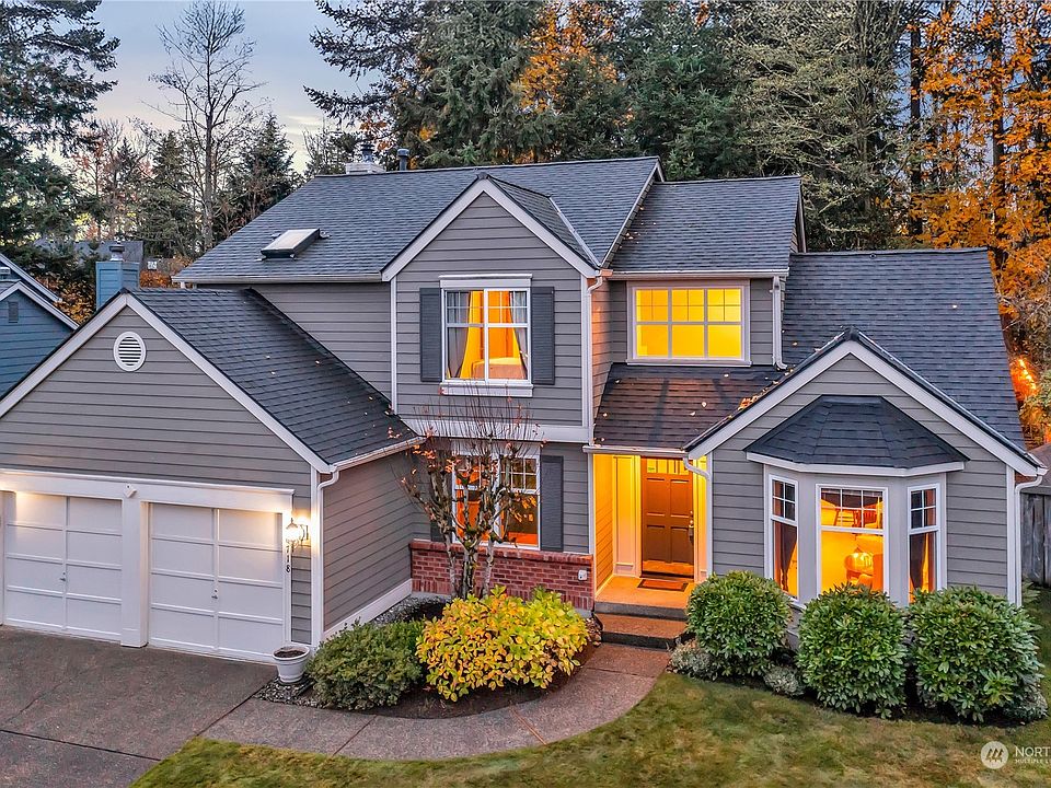 1st image of 16718 132nd Avenue E
