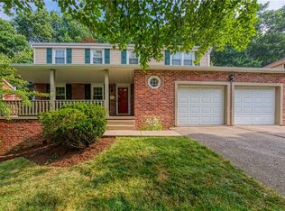 10029 Oakridge Dr, Wexford, PA 15090