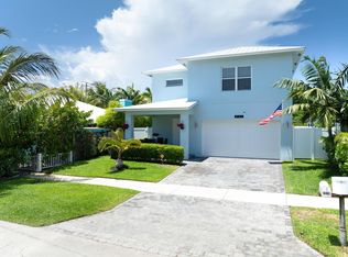 8923 SE Ceres St, Hobe Sound, FL 33455