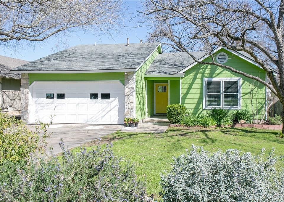 1st image of 9811 Woodshire Dr