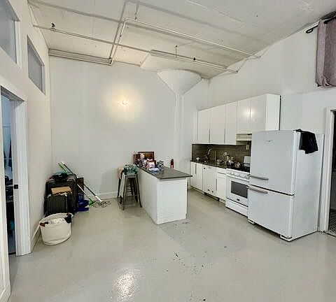 5th image of 170 Tillary St APT 207