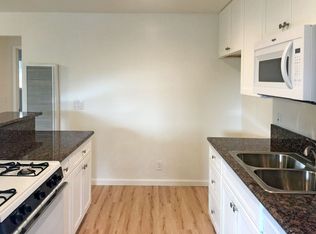 187 Monte Vista Ave APT A, Costa Mesa, CA 92627