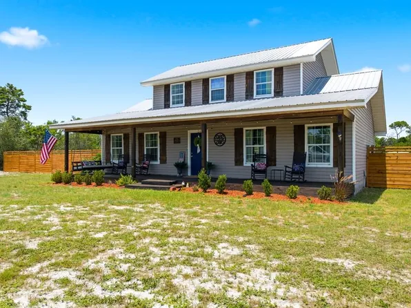 257 Ridgecrest Pkwy, Eastpoint, FL 32328