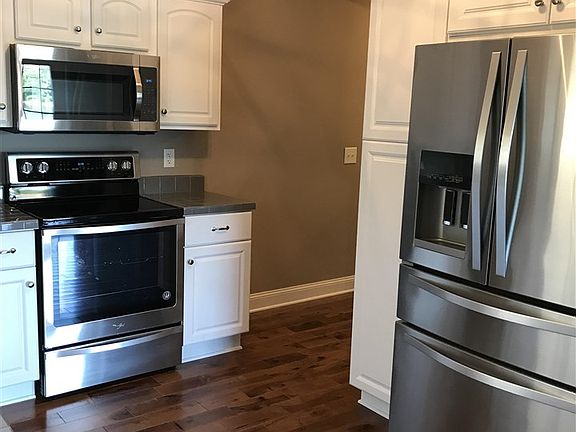 2nd image of 884 County Road 3